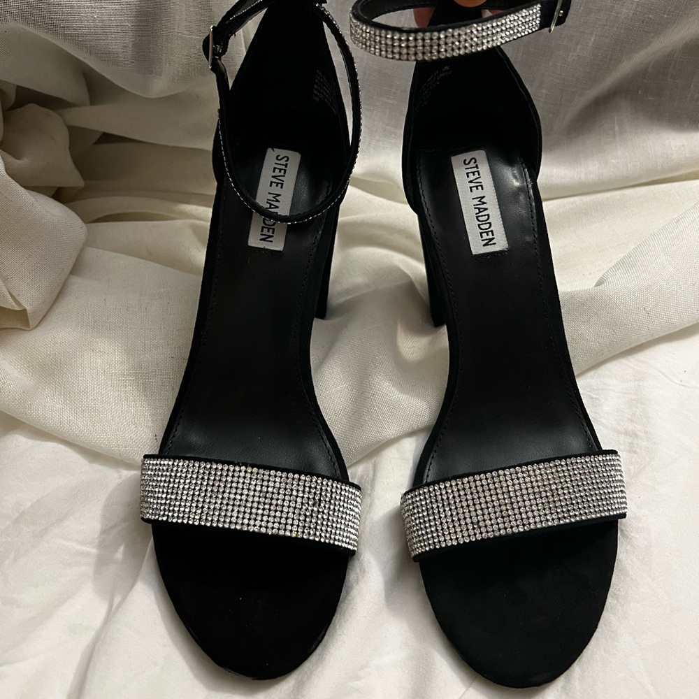 Kalina Embellished Suede Ankle-Strap Sandals - Picture 5 of 8
